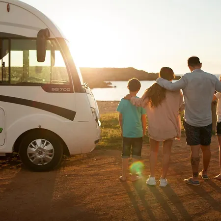 Parque de Campismo Autocaravaning Menorca *